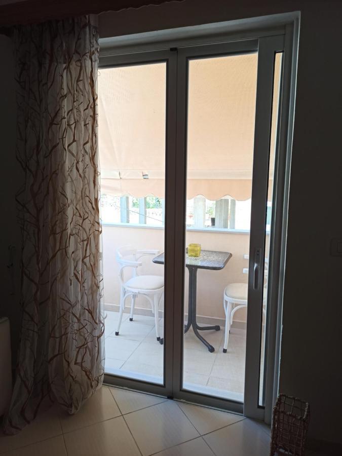 Achilles Apartments Sarandë Esterno foto