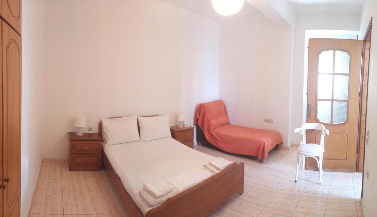 Achilles Apartments Sarandë Esterno foto