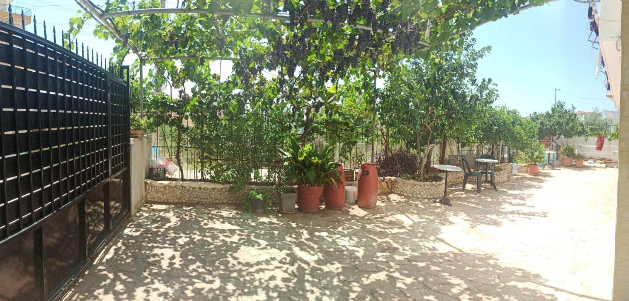Achilles Apartments Sarandë Esterno foto